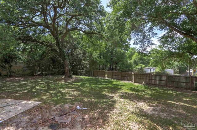 5711 Almax Ct, Pensacola, FL 32506