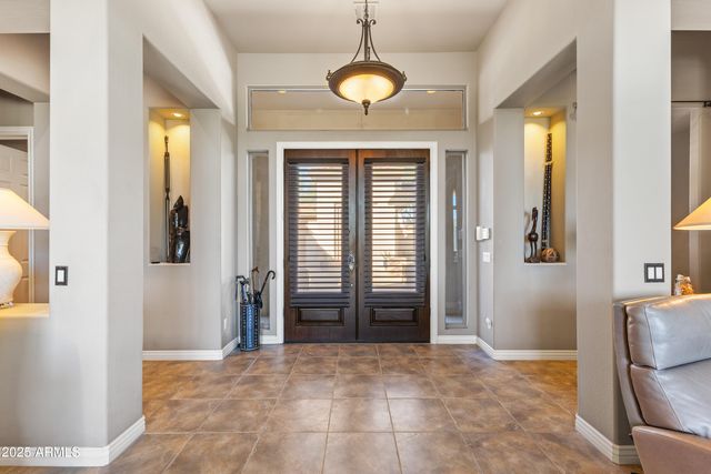 10275 E WINTER SUN Drive, Scottsdale, AZ 85262