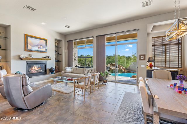 10275 E WINTER SUN Drive, Scottsdale, AZ 85262