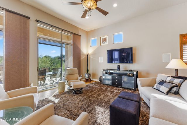 10275 E WINTER SUN Drive, Scottsdale, AZ 85262