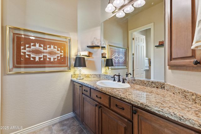 10275 E WINTER SUN Drive, Scottsdale, AZ 85262