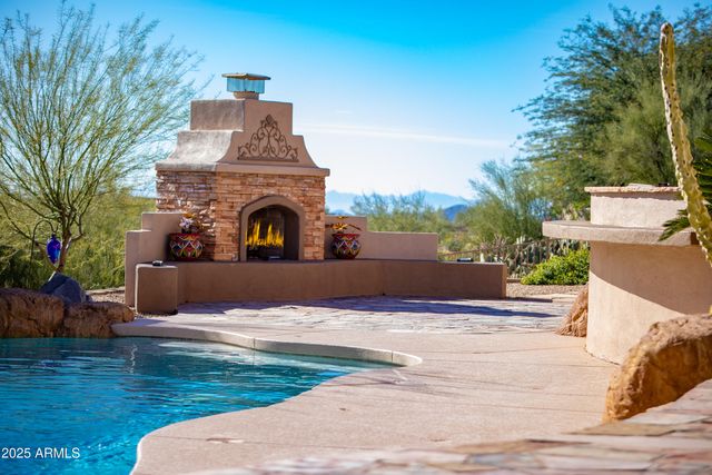 10275 E WINTER SUN Drive, Scottsdale, AZ 85262