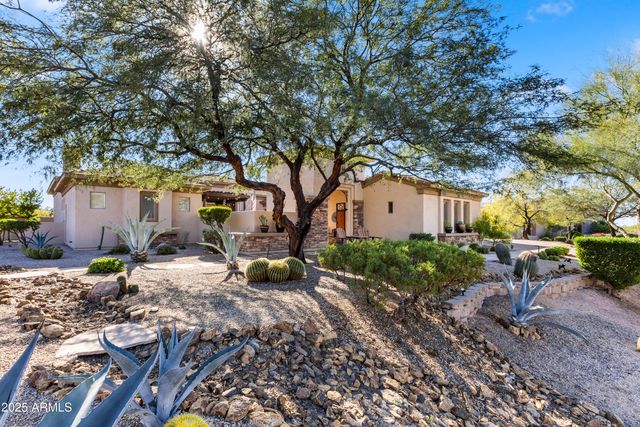 10275 E WINTER SUN Drive, Scottsdale, AZ 85262