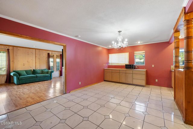 2183 E Chesterton Street, Simi Valley, CA 93065