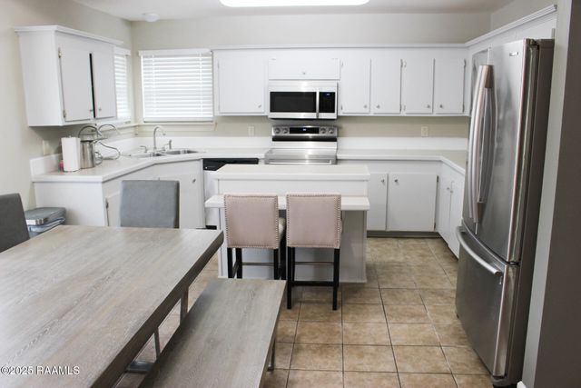 417 Tanglewood Drive, Houma, LA 70364