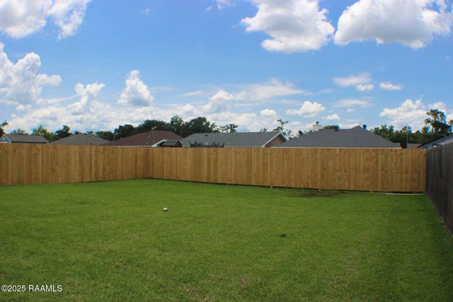 417 Tanglewood Drive, Houma, LA 70364