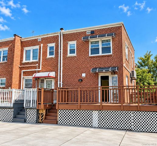 2024 150th Street, Whitestone, NY 11357