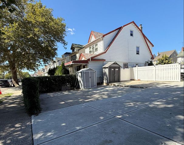 2024 150th Street, Whitestone, NY 11357