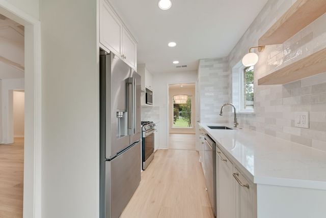 13427 Purple Sage Road, Dallas, TX 75240