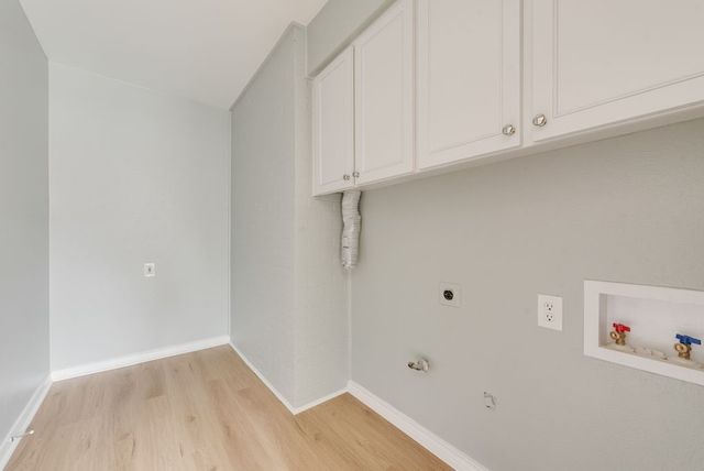 13427 Purple Sage Road, Dallas, TX 75240