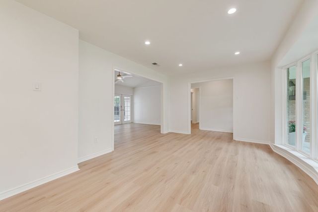 13427 Purple Sage Road, Dallas, TX 75240