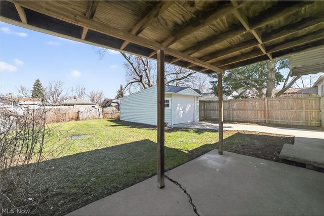 13510 Bennington Avenue, Cleveland, OH 44135