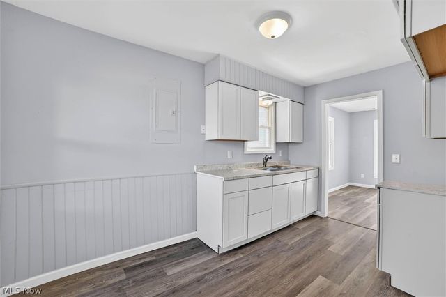 13510 Bennington Avenue, Cleveland, OH 44135