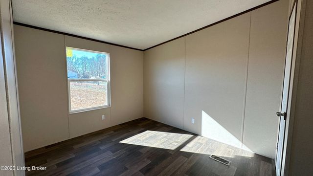 199 Joyce Ct, Guston, KY 40142