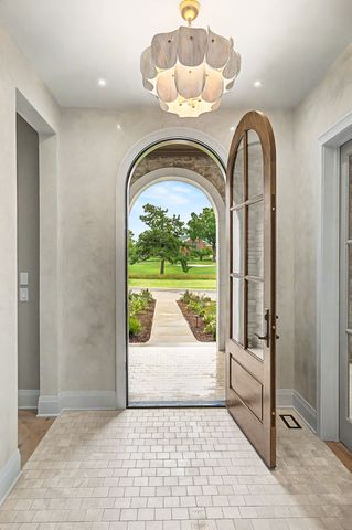 522 Midway Circle, Brentwood, TN 37027