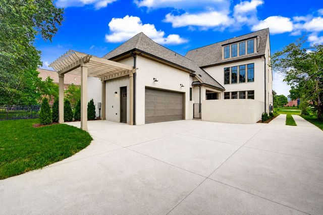 522 Midway Circle, Brentwood, TN 37027