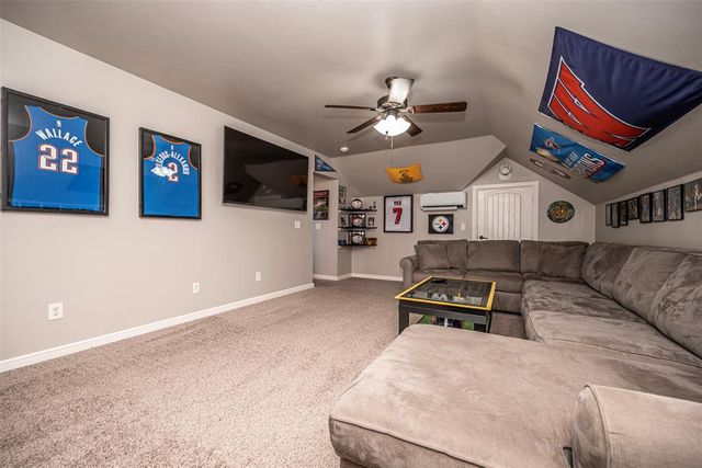 11716 SW 26th Court, Yukon, OK 73099