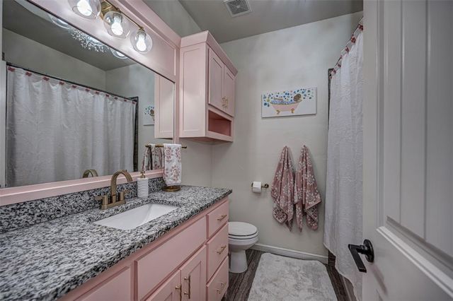 11716 SW 26th Court, Yukon, OK 73099