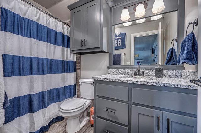 11716 SW 26th Court, Yukon, OK 73099