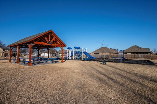 11716 SW 26th Court, Yukon, OK 73099