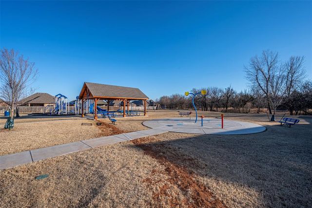 11716 SW 26th Court, Yukon, OK 73099