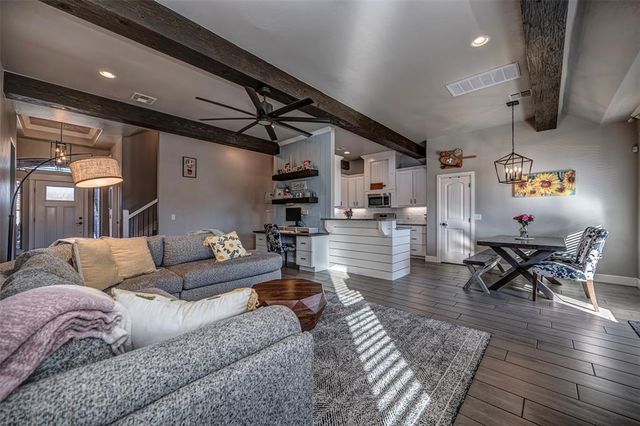 11716 SW 26th Court, Yukon, OK 73099