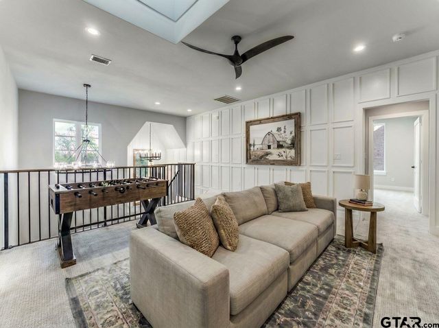 4585 Cascades Blvd, Tyler, TX 75709