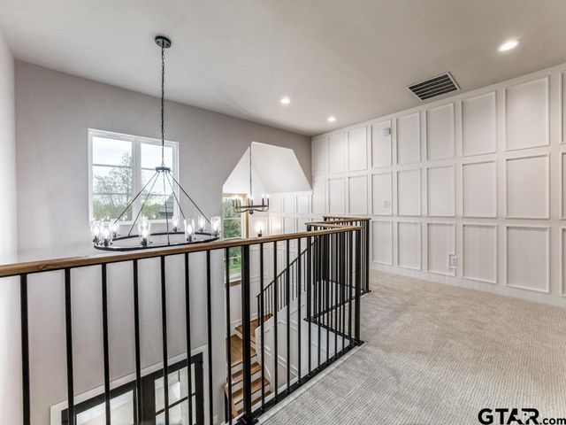 4585 Cascades Blvd, Tyler, TX 75709