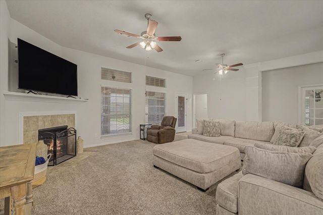 2110 Yarnell Road, Dickinson, TX 77539