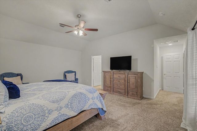 2110 Yarnell Road, Dickinson, TX 77539