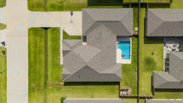 2110 Yarnell Road, Dickinson, TX 77539