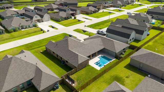 2110 Yarnell Road, Dickinson, TX 77539