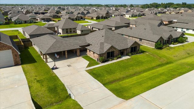2110 Yarnell Road, Dickinson, TX 77539