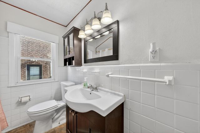21500 Redmond Avenue, Eastpointe, MI 48021