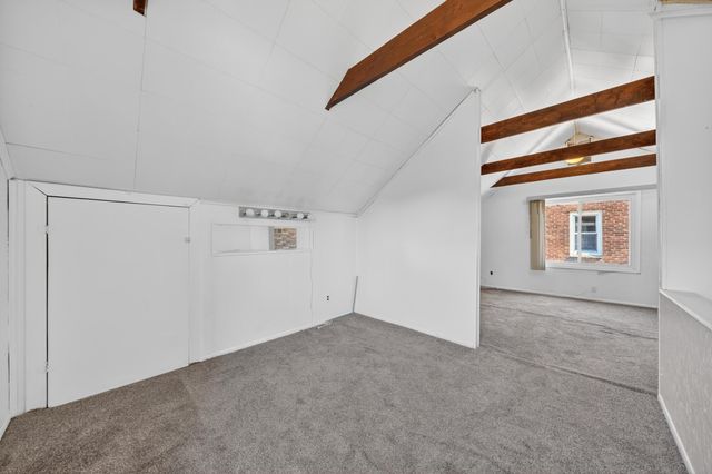 21500 Redmond Avenue, Eastpointe, MI 48021
