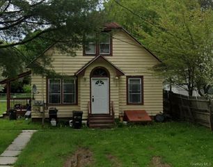 25 York Avenue, Monticello, NY 12701