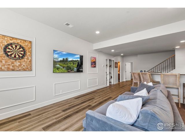 387 Seahorse Dr, Windsor, CO 80550