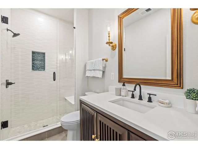 387 Seahorse Dr, Windsor, CO 80550