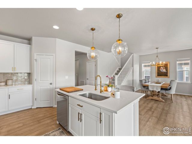 387 Seahorse Dr, Windsor, CO 80550