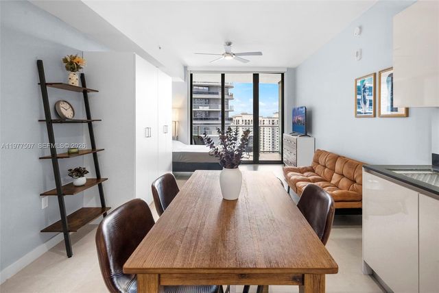 1010 Brickell Ave 3610, Miami, FL 33131