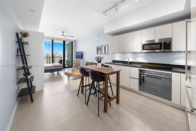 1010 Brickell Ave 3610, Miami, FL 33131