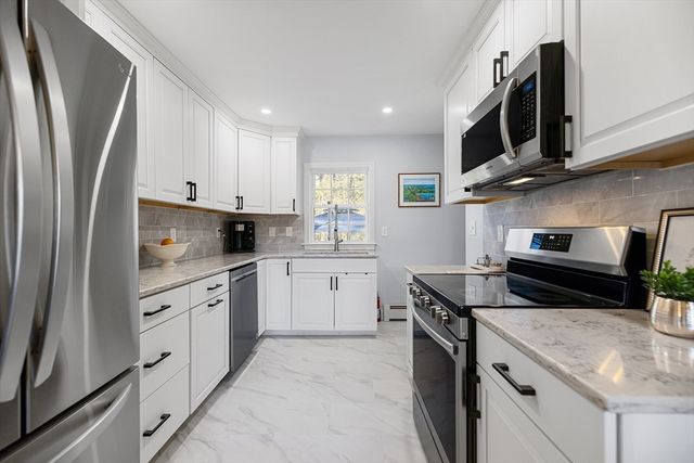 16 Patten Rd, Billerica, MA 01821