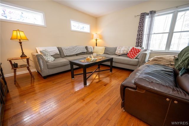 54 Glenwood Avenue, Evans, NY 14006