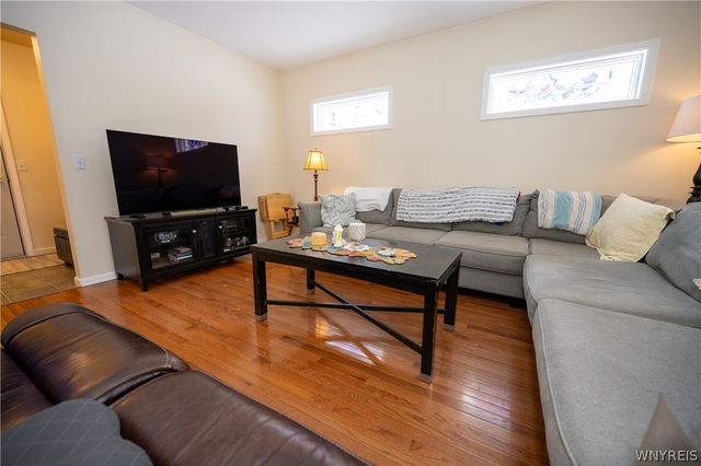 54 Glenwood Avenue, Evans, NY 14006