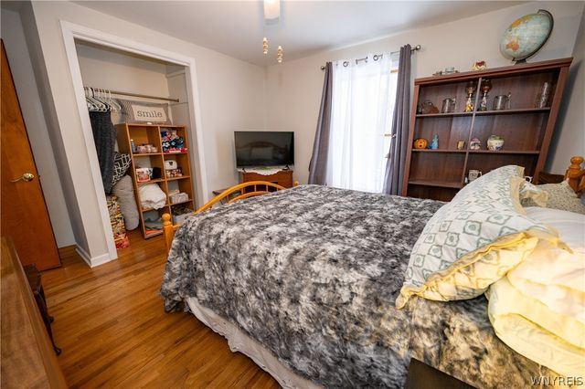 54 Glenwood Avenue, Evans, NY 14006