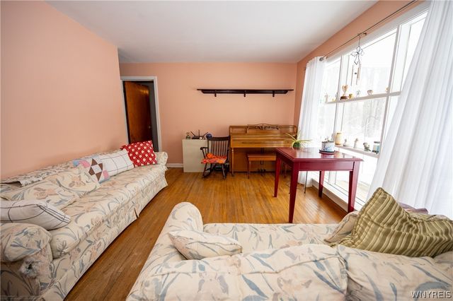 54 Glenwood Avenue, Evans, NY 14006