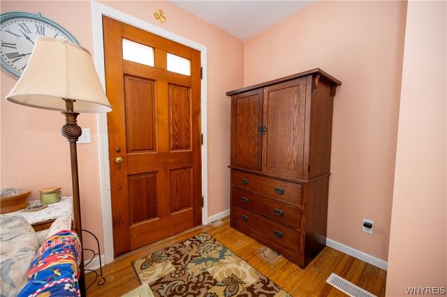 54 Glenwood Avenue, Evans, NY 14006