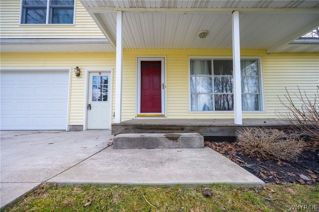 54 Glenwood Avenue, Evans, NY 14006