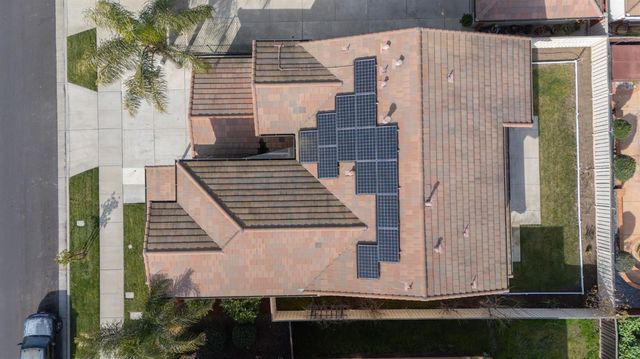 16766 Gold Nugget Trl, Lathrop, CA 95330