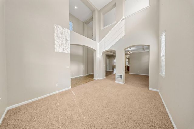 16766 Gold Nugget Trl, Lathrop, CA 95330